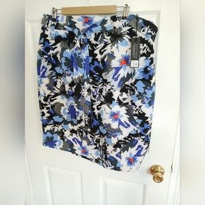LANE BRYANT BLUE FLORAL BELTED SKIRT SIZE 22 Stretch Career Office NWT